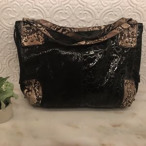 lightly used, chic, modern purse